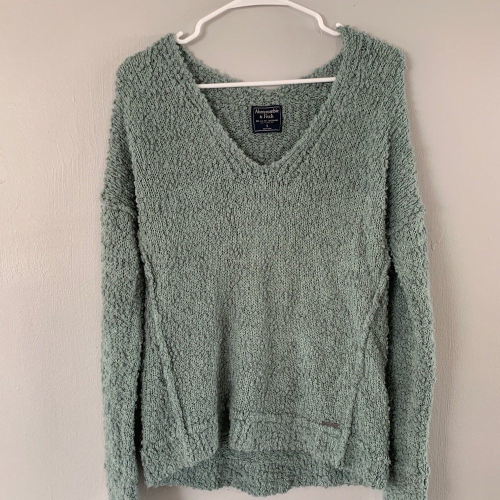Abercrombie & Fitch Sweater